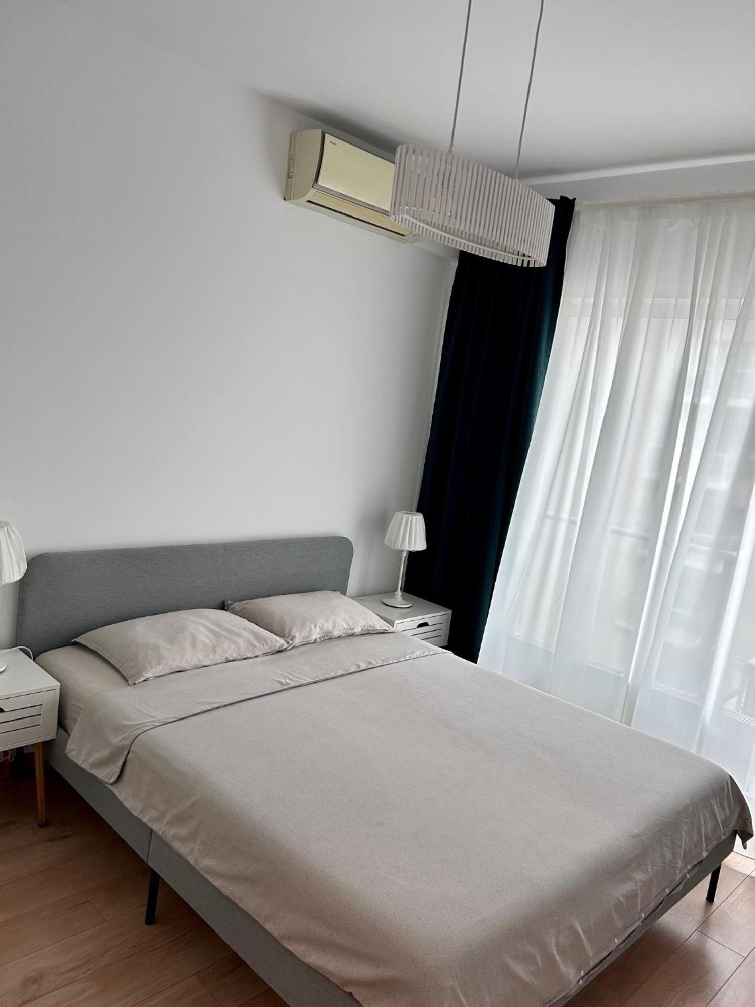 Sunrise Apartment Bukarest Exterior foto